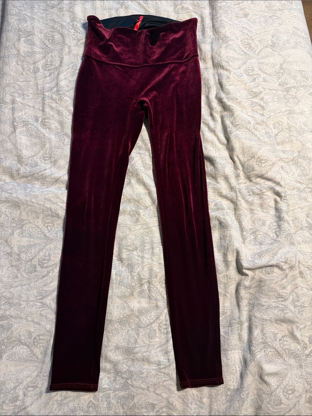 SPANX Velvet Leggings in Deep Burgundy